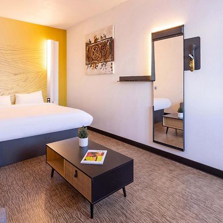 B&B Hotel Rennes Parc Expo Aeroport ブリュ エクステリア 写真