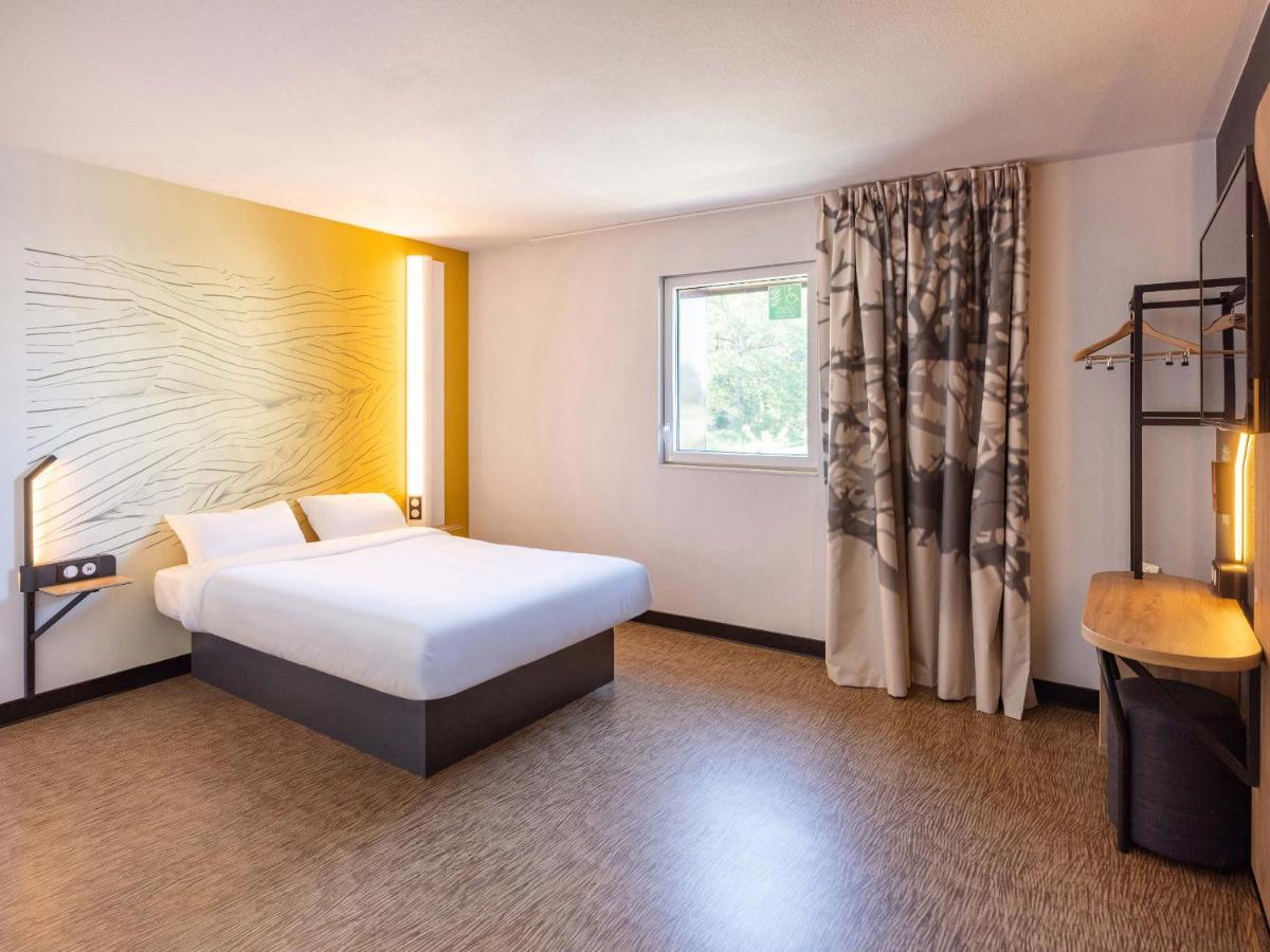 B&B Hotel Rennes Parc Expo Aeroport ブリュ エクステリア 写真