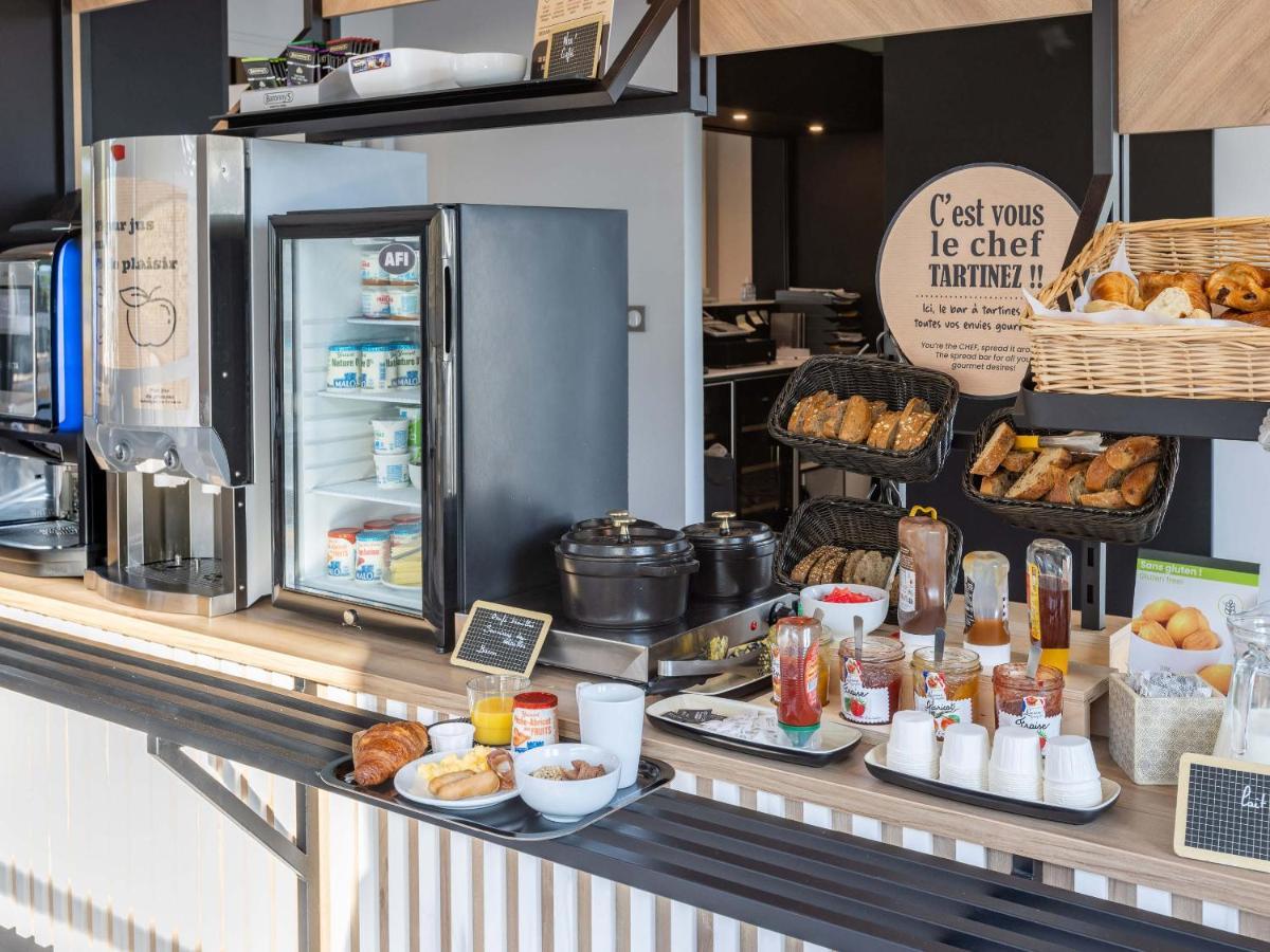 B&B Hotel Rennes Parc Expo Aeroport ブリュ エクステリア 写真