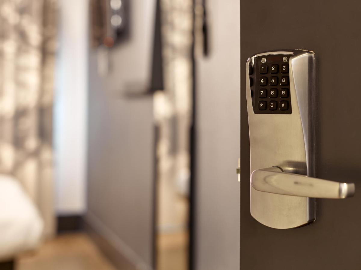 B&B Hotel Rennes Parc Expo Aeroport ブリュ エクステリア 写真