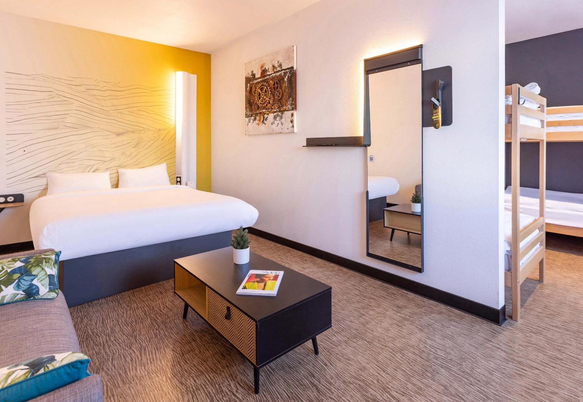B&B Hotel Rennes Parc Expo Aeroport ブリュ エクステリア 写真